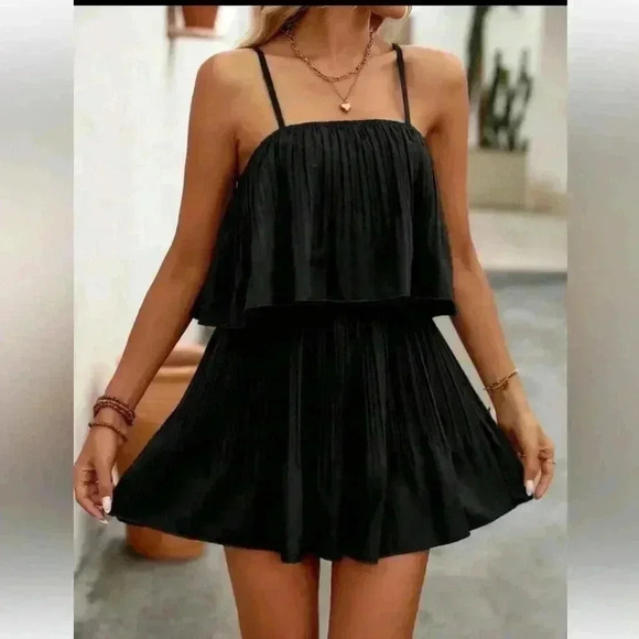 LULUS Clasi Women Spaghetti Strap Pleated Jumpsuit Black Size Medium- Worn Once - Picture 5 of 13